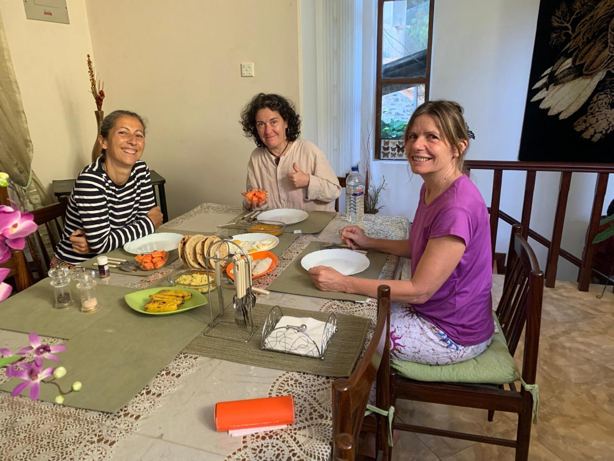 Araliya Home Stay Kandy Ngoại thất bức ảnh