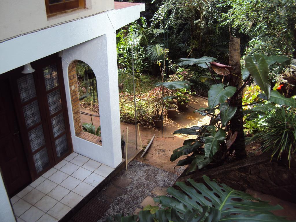 Araliya Home Stay Kandy Ngoại thất bức ảnh