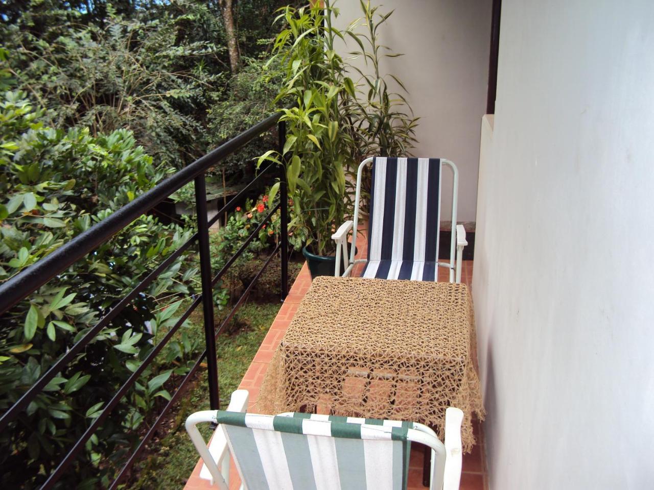 Araliya Home Stay Kandy Ngoại thất bức ảnh